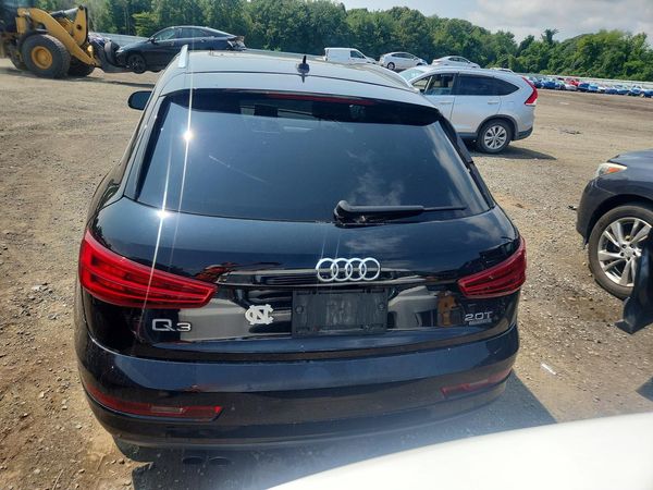 2016 AUDI Q3 quattro Premium Plus