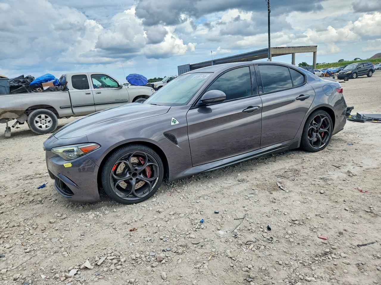 2017 ALFA ROMEO GIULIA QUADRIFOGLIO RWD