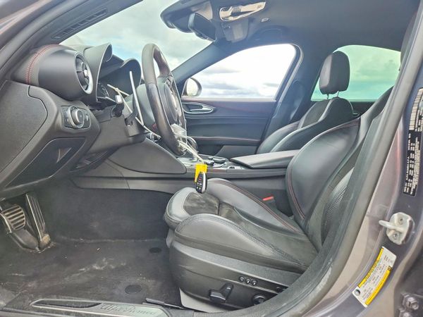 2017 ALFA ROMEO GIULIA QUADRIFOGLIO RWD