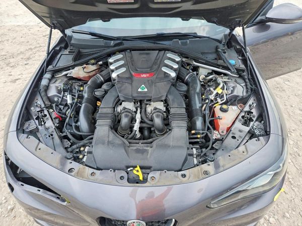 2017 ALFA ROMEO GIULIA QUADRIFOGLIO RWD