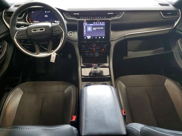 2023 JEEP GRAND CHEROKEE Laredo, Altitude