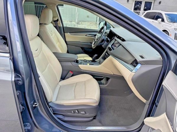 2020 CADILLAC XT5 Premium Luxury