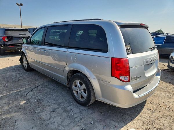 2012 DODGE GRAND CARAVAN SXT