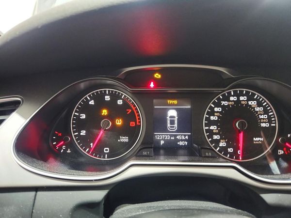 2014 AUDI A4 Premium