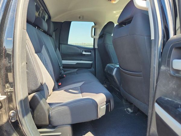 2021 TOYOTA TUNDRA SR5 grade