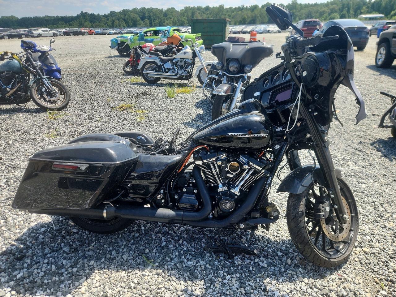 2019 HARLEY-DAVIDSON FLHXS