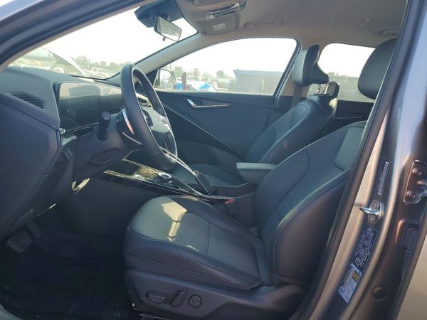 2025 KIA NIRO Wind