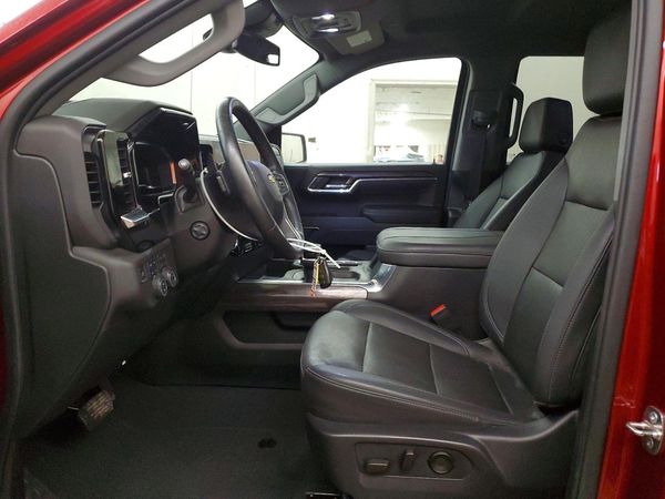 2023 CHEVROLET SILVERADO LTZ