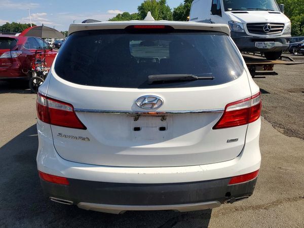 2016 HYUNDAI SANTA FE GI