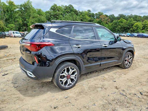 2021 KIA SELTOS SX