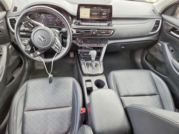 2021 KIA SELTOS SX