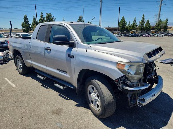 2019 TOYOTA TUNDRA SR5 Grade