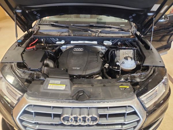 2018 AUDI Q5 quattro Premium