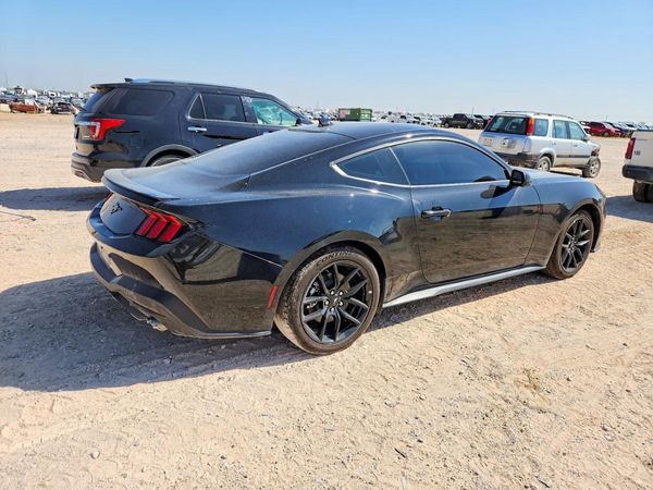 2025 FORD MUSTANG I4