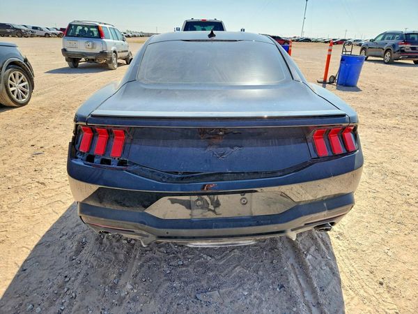 2025 FORD MUSTANG I4