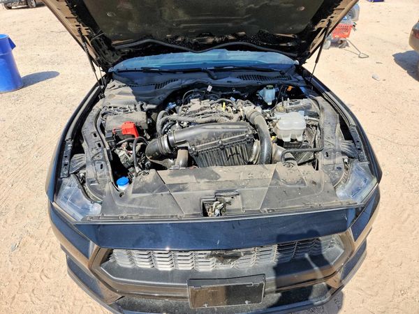 2025 FORD MUSTANG I4