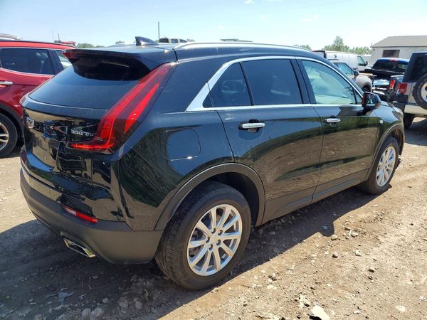 2021 CADILLAC XT4 Luxury