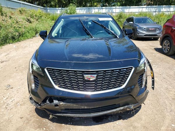 2021 CADILLAC XT4 Luxury