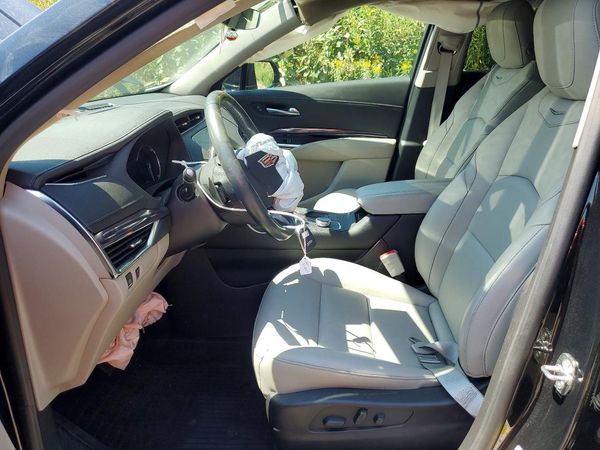 2021 CADILLAC XT4 Luxury