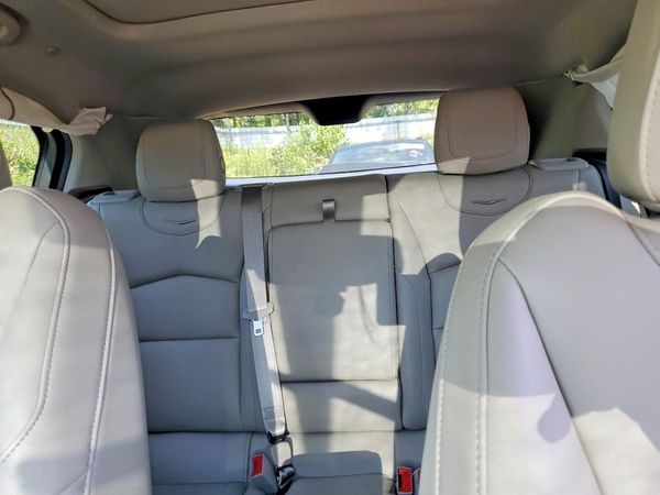 2021 CADILLAC XT4 Luxury