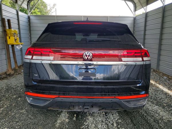 2025 VOLKSWAGEN ATLAS CROSS SPORT SE