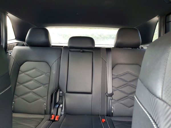 2025 VOLKSWAGEN ATLAS CROSS SPORT SE