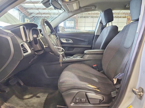 2017 CHEVROLET EQUINOX LS