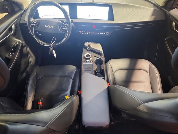 2024 KIA EV6 Light, Wind