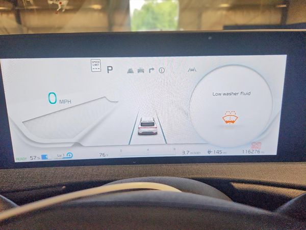 2024 KIA EV6 Light, Wind
