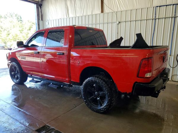2015 RAM 1500 ST