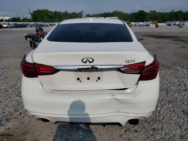 2018 INFINITI Q50