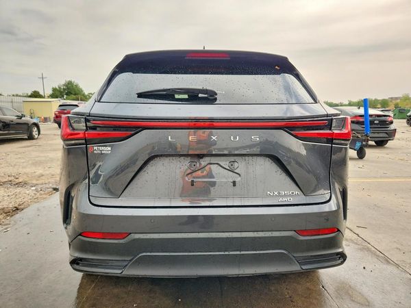 2022 LEXUS NX 350h Premium
