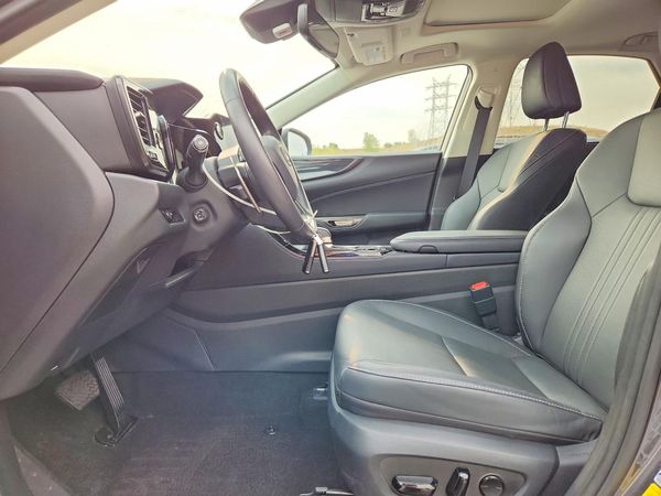 2022 LEXUS NX 350h Premium