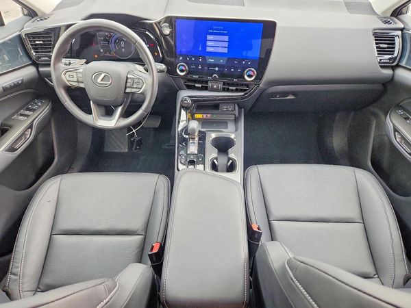 2022 LEXUS NX 350h Premium