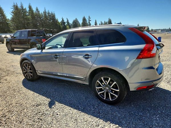 2017 VOLVO XC60 Dynamic