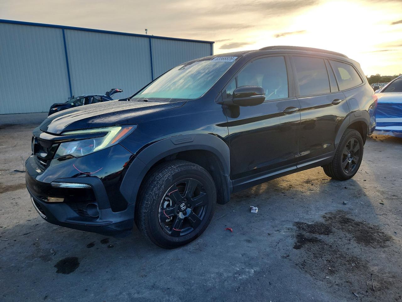 2022 HONDA PILOT TRAILSPORT — Front 3/4