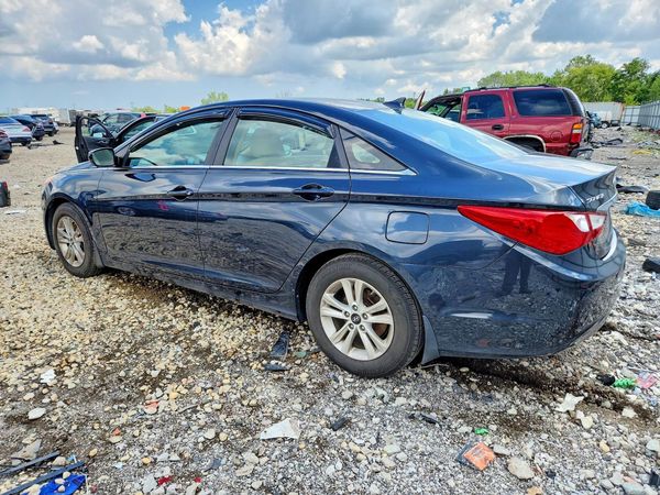 2012 HYUNDAI SONATA Middle-low level