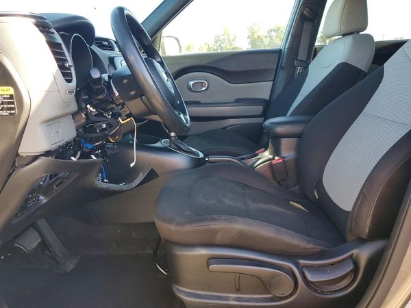 2017 KIA SOUL Base
