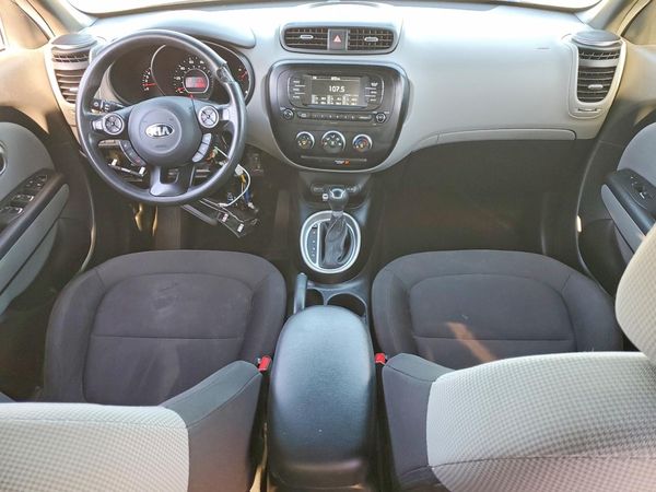 2017 KIA SOUL Base