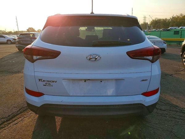 2017 HYUNDAI TUCSON