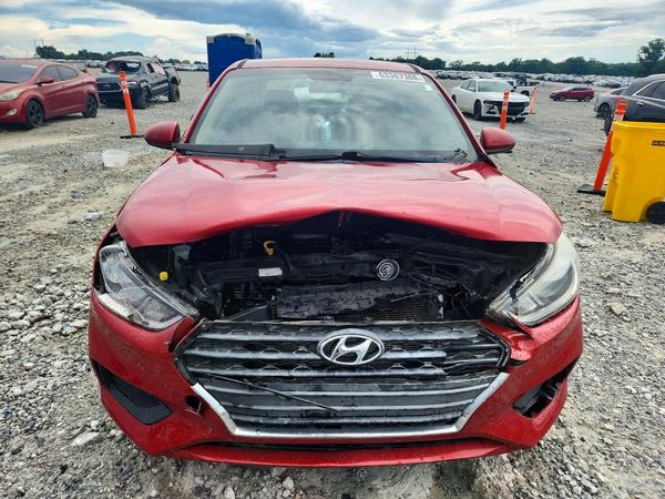 2018 HYUNDAI ACCENT SE and SEL