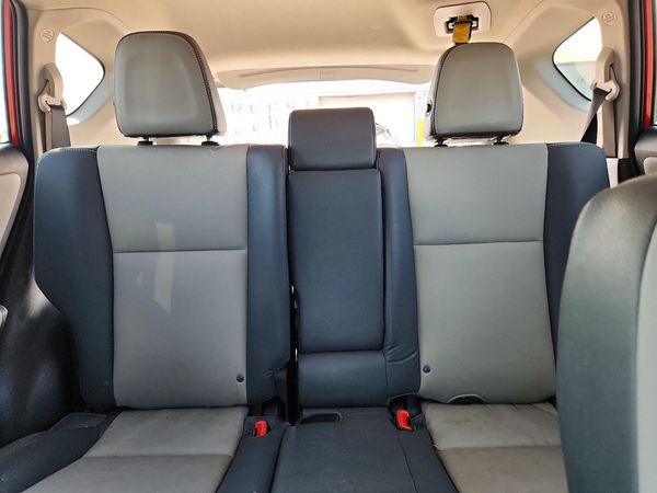 2015 TOYOTA RAV4 Limited (G Grade)