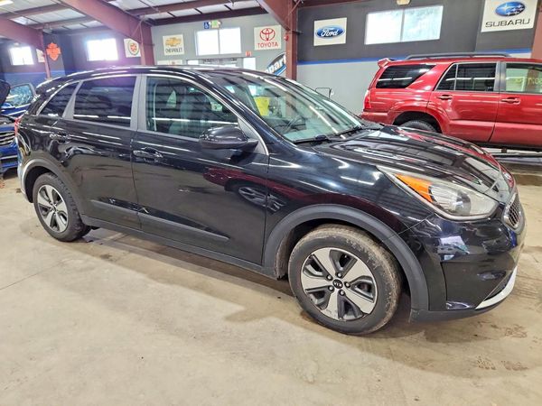 2017 KIA NIRO FE / LX / LX Tech