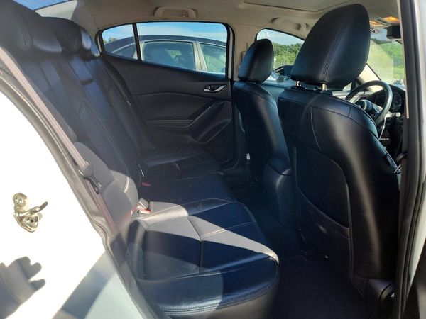 2017 MAZDA 3 Touring