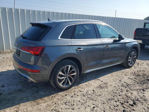 2022 AUDI Q5
