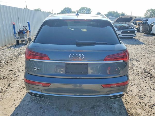 2022 AUDI Q5
