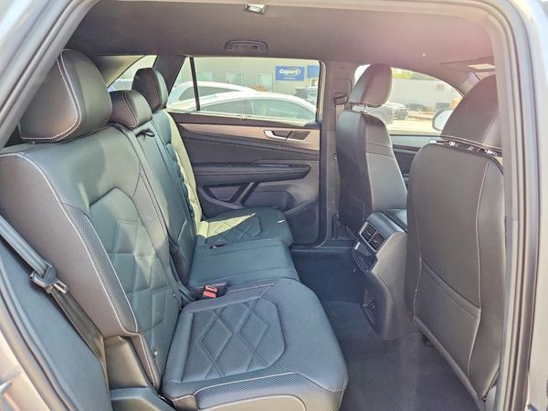 2024 VOLKSWAGEN ATLAS CROSS SPORT 4Motion SE w/Technology