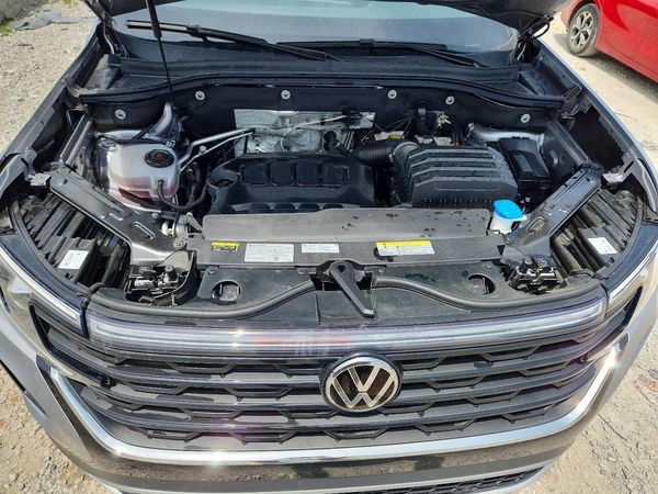 2024 VOLKSWAGEN ATLAS CROSS SPORT 4Motion SE w/Technology