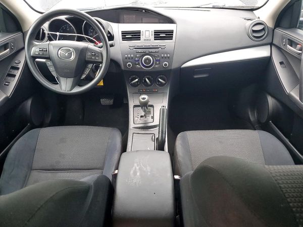 2013 MAZDA 3 Sport/GX