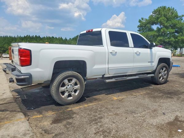 2019 CHEVROLET SILVERADO LT